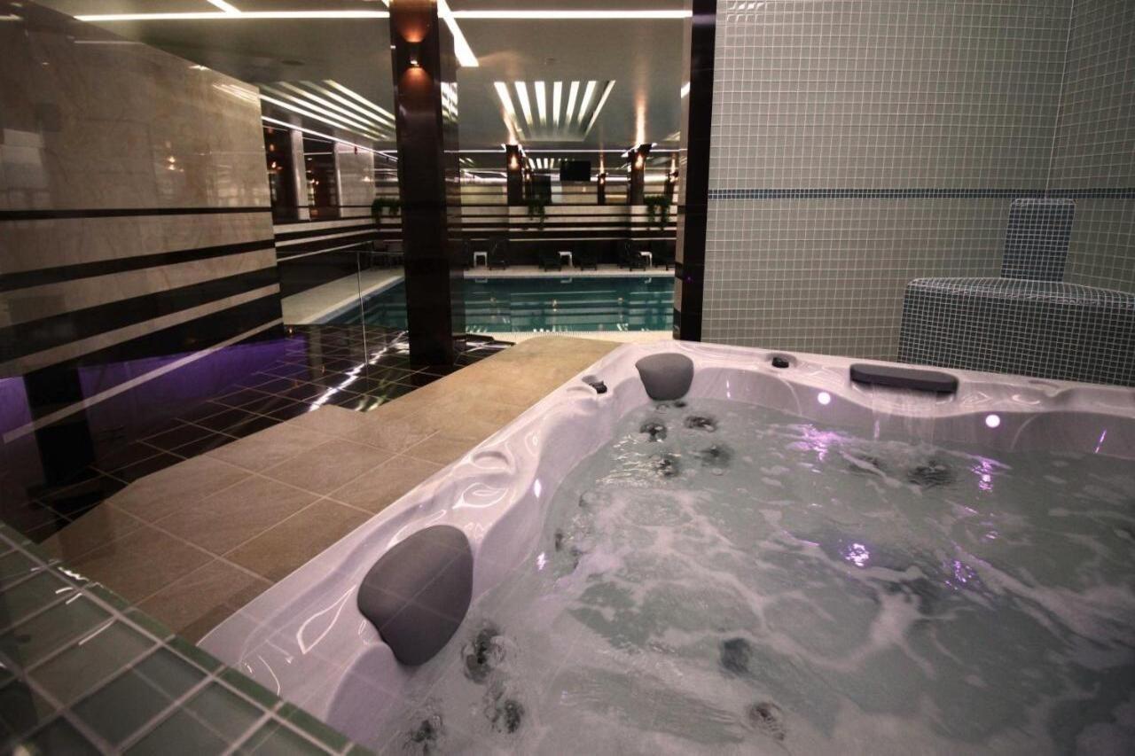 Hotel International Prishtina & Spa Pristina Eksteriør billede