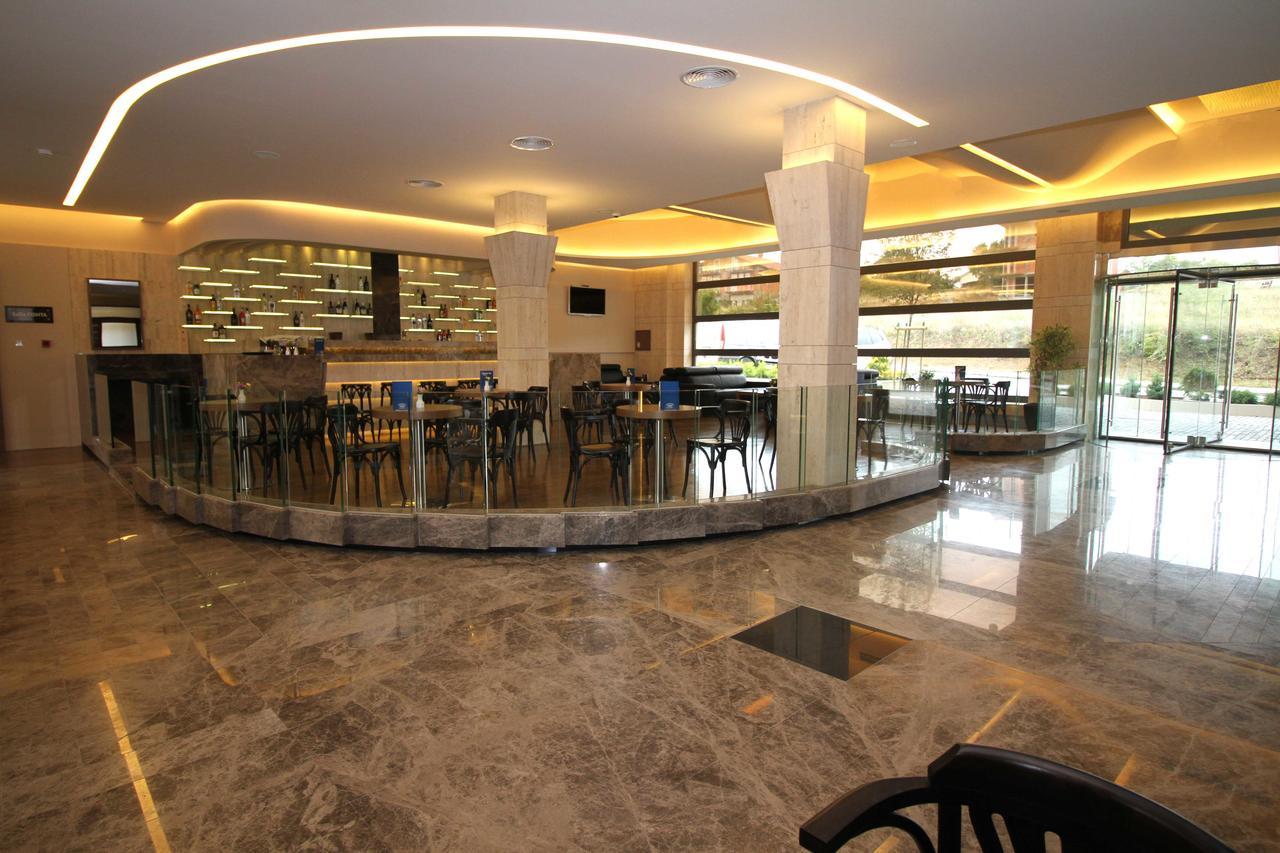 Hotel International Prishtina & Spa Pristina Eksteriør billede